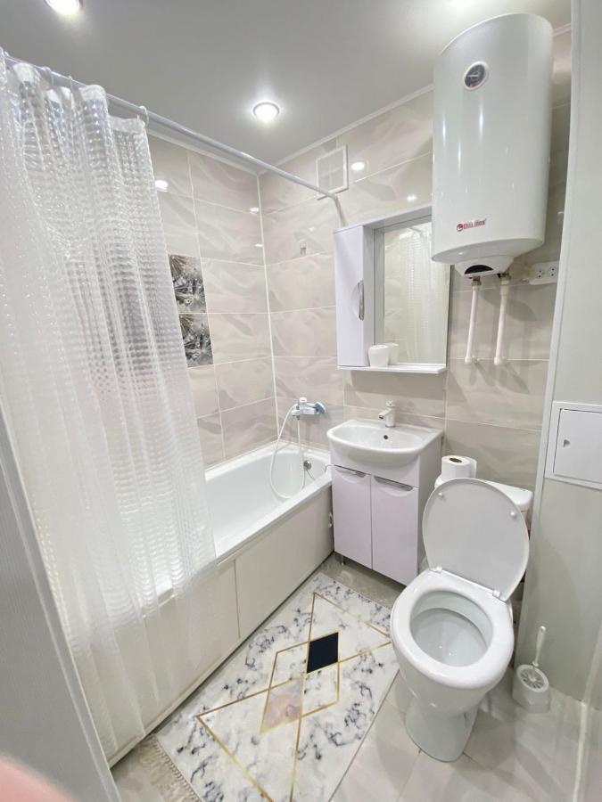 Vip Квартира Центр Uralsk Zewnętrze zdjęcie